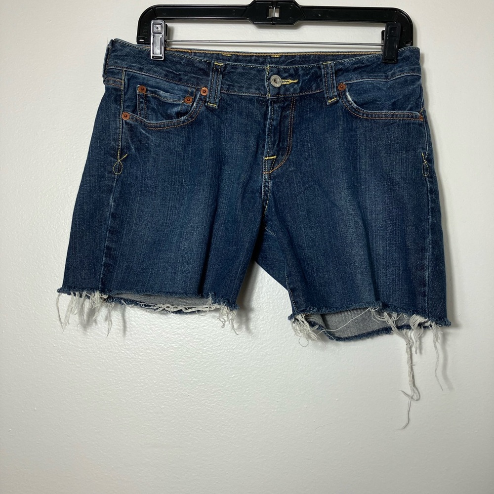 Lucky Brand Cutoff Shorts Women’s Sz 6/28 Dark Wash 6” Inseam High‎ Rise Casual